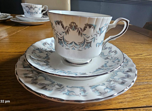 Royal stafford harmony bone - royal,
