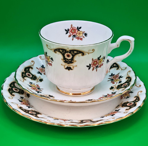 Royal stafford balmoral - royal, bone