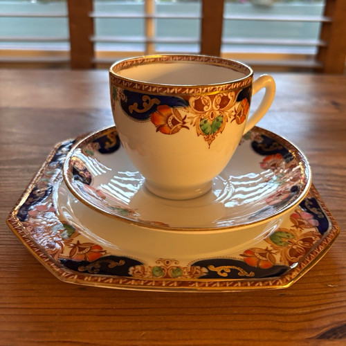 Royal stafford antique - royal, bone