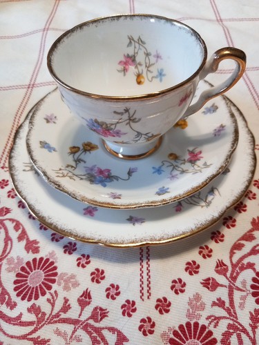 Royal stafford bone china - royal,